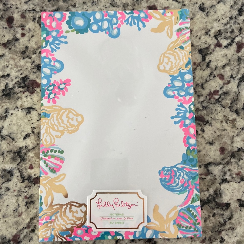 NWT Lilly Pulitzer Notepad